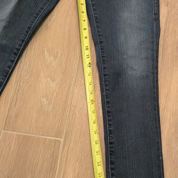 Levi's Ultra Low Skinny 521 Jeans - Picture 10 of 16